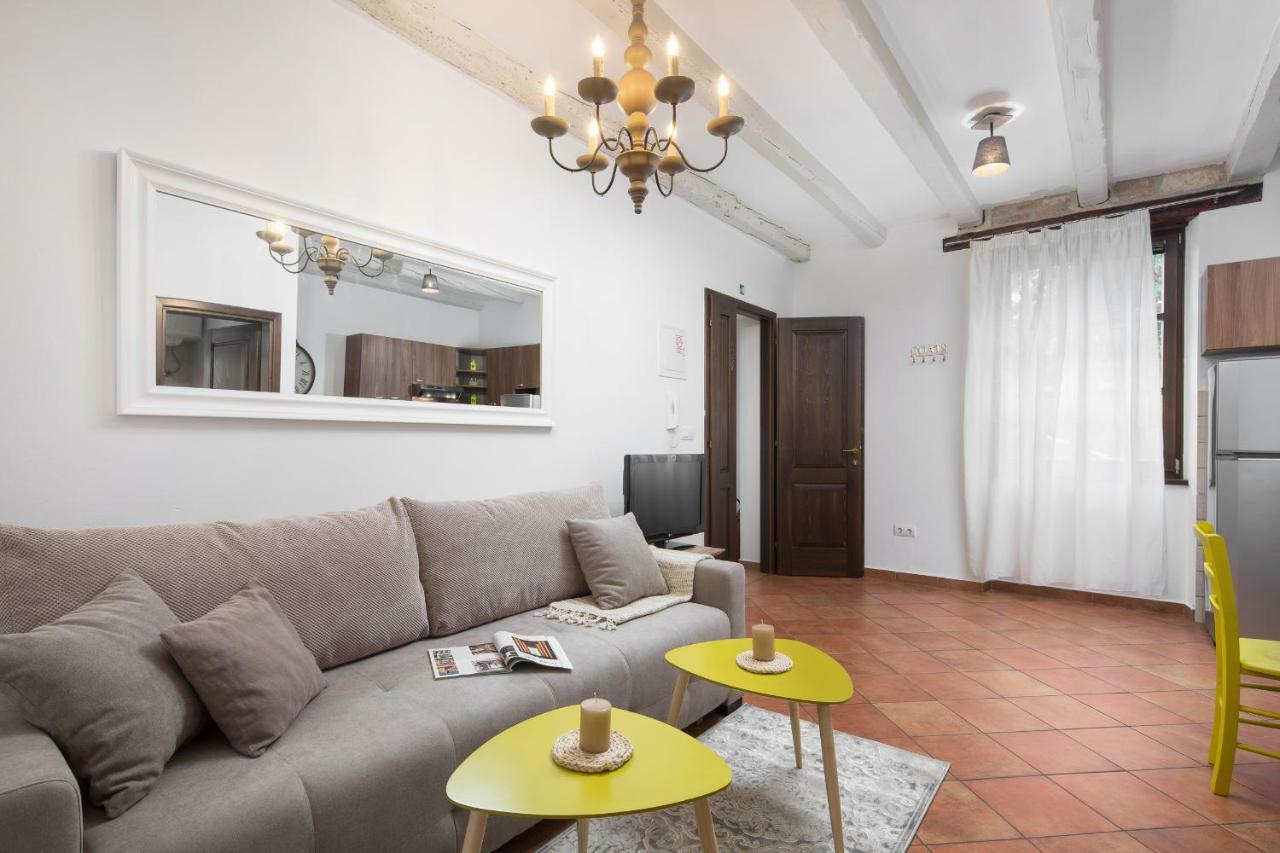 Apartments Bonaparte Porec Exterior photo